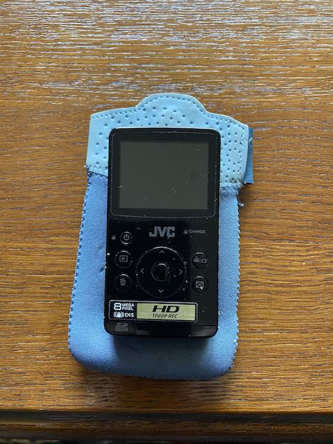 Zak camera JVC Picsio GC-FM 1BE incl. 4Gb kaarje